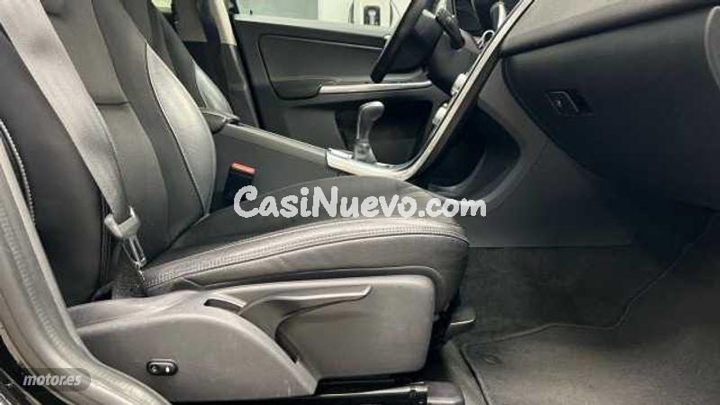 Volvo XC 60 - foto 8