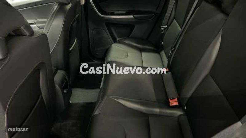 Volvo XC 60 - foto 11