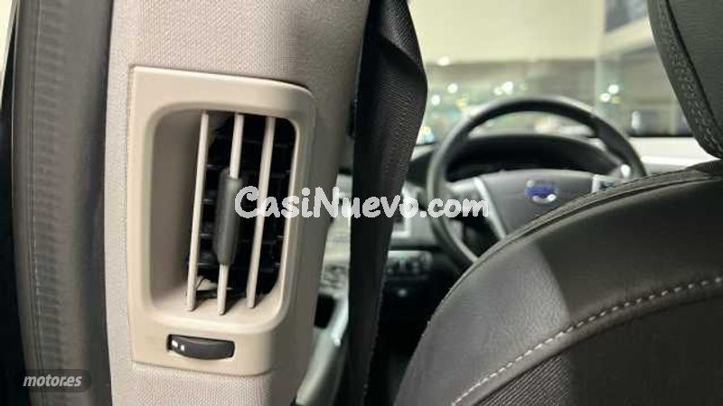 Volvo XC 60 - foto 30