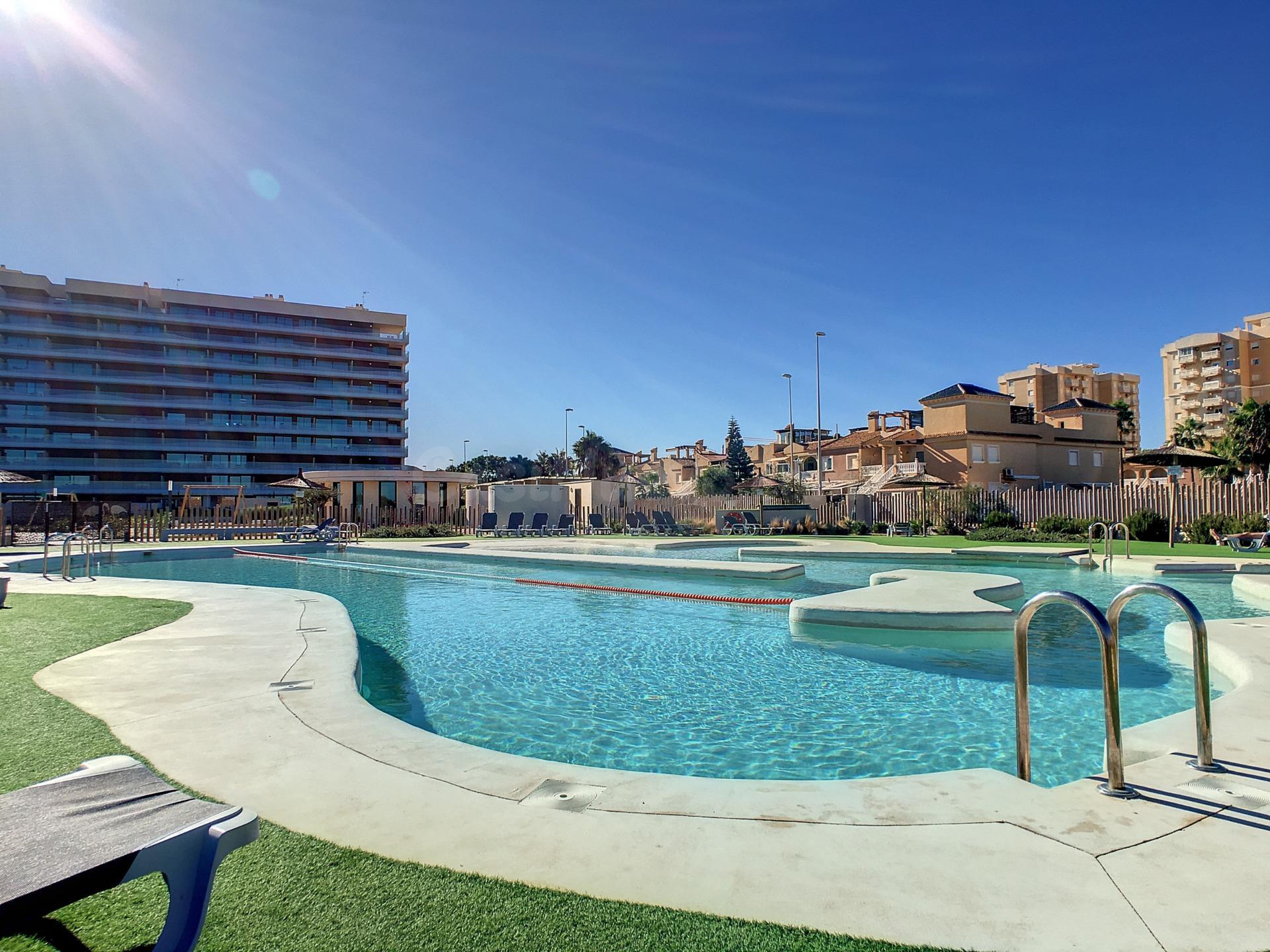 ELEGANTE APARTAMENTO CON TERRAZA Y VISTAS INOLVIDABLES – RES - foto 5
