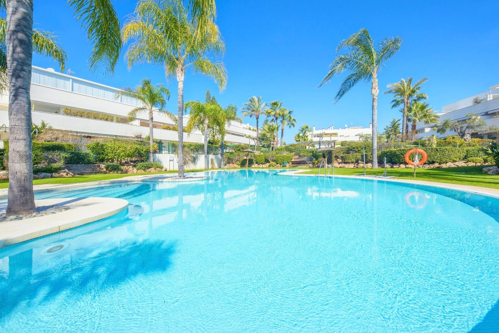 Exclusivo Apartamento totalmente reformado con gran terraza  - foto 4