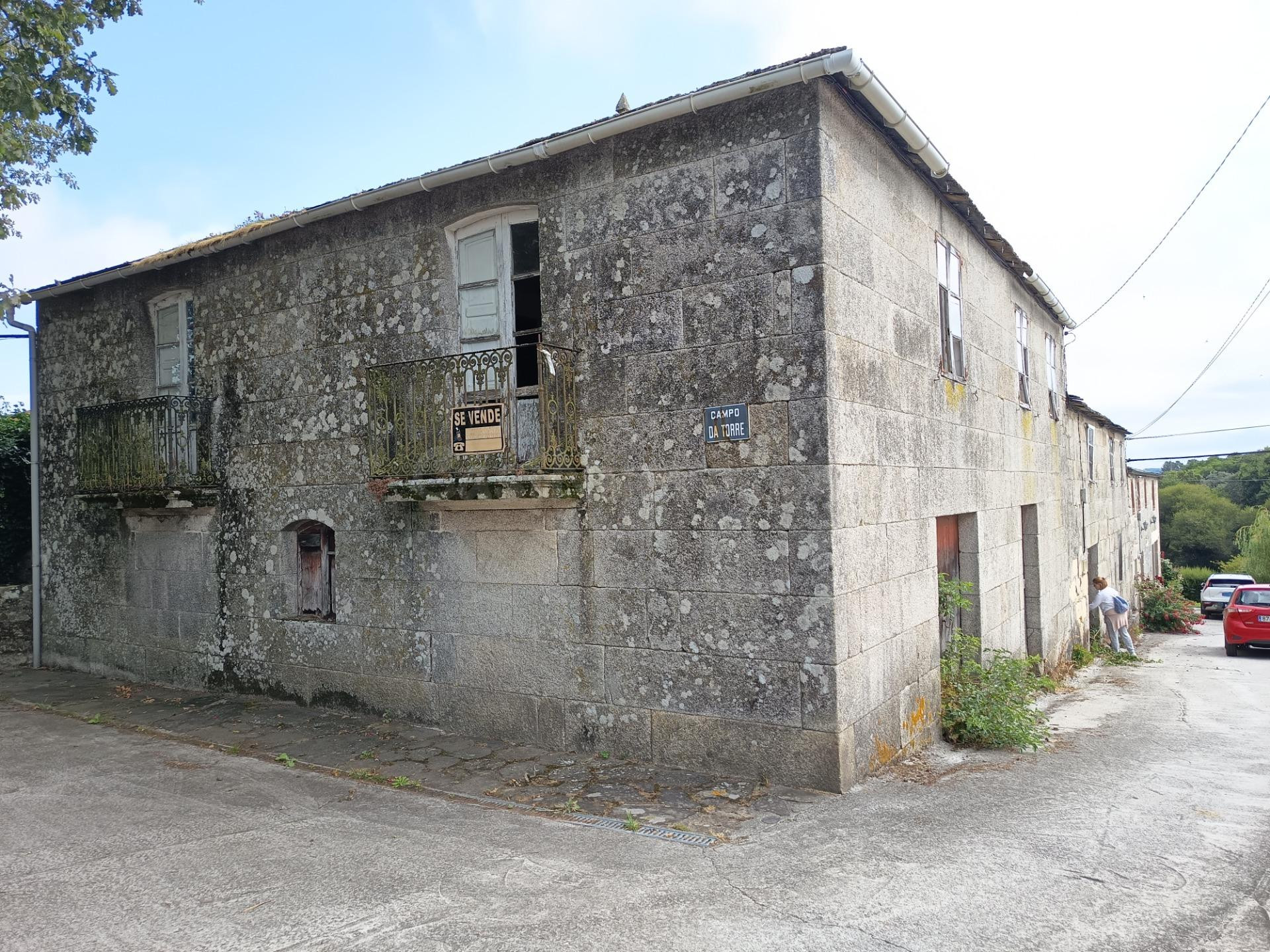 Casa señorial, de piedra, con finca aneja de 3.500 m2, en suelo urbano - foto 4