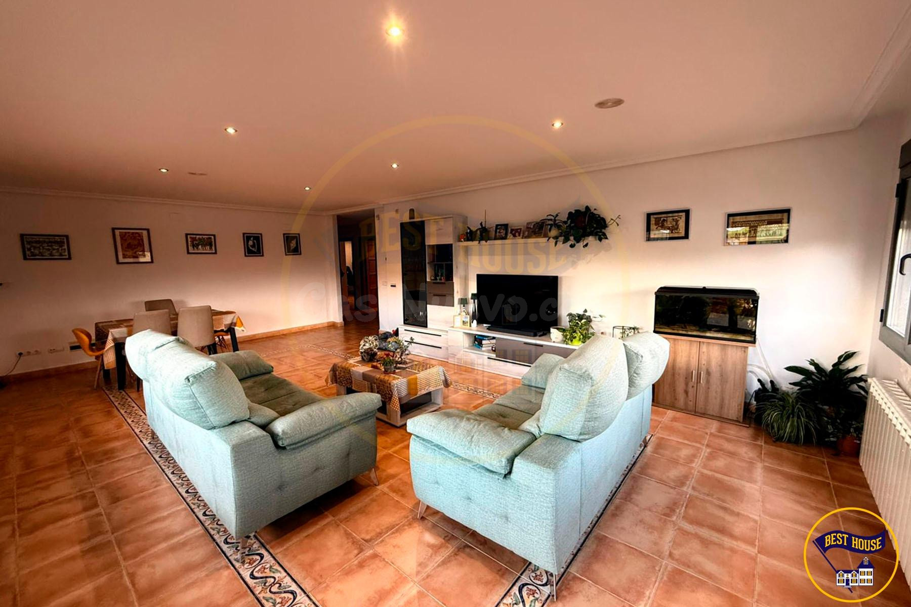 CHALET EN VENTA EN URBANIZACION LAS PERNALOSAS - foto 3
