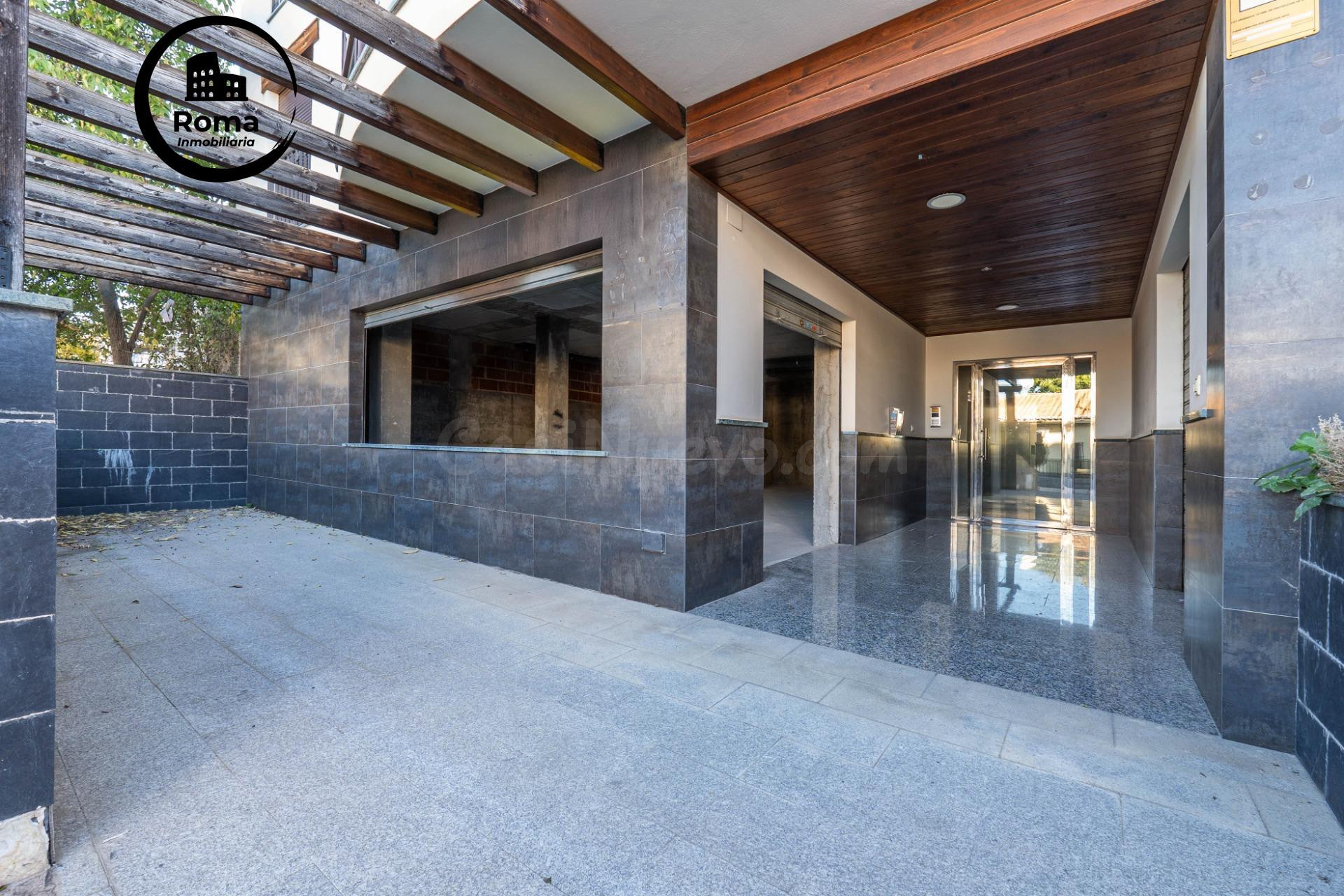 Se vende local comercial de 86 m2 en Bellavista (Cájar) idea
