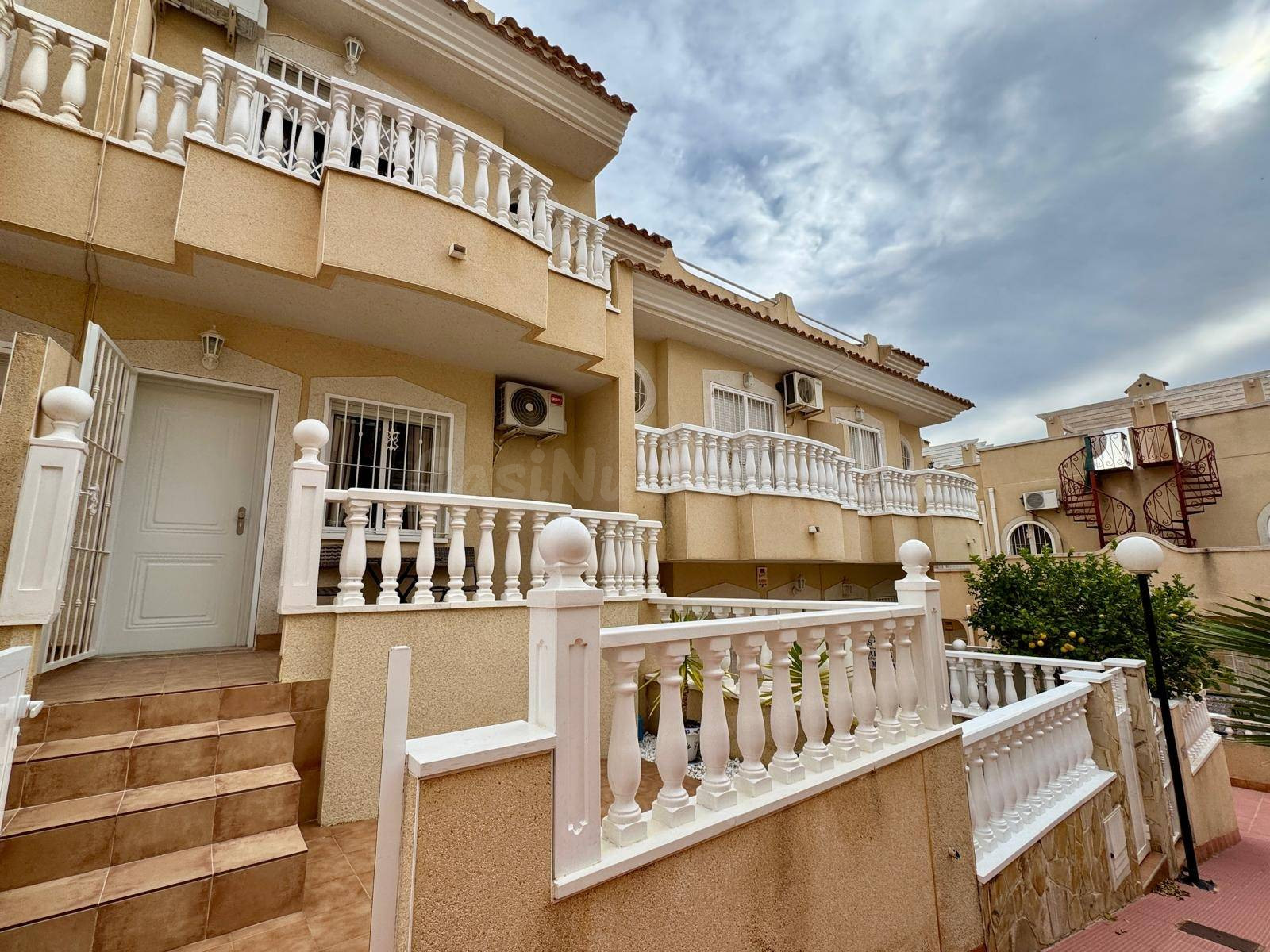 Apartamento planta baja - Las Filipinas-Villamartin