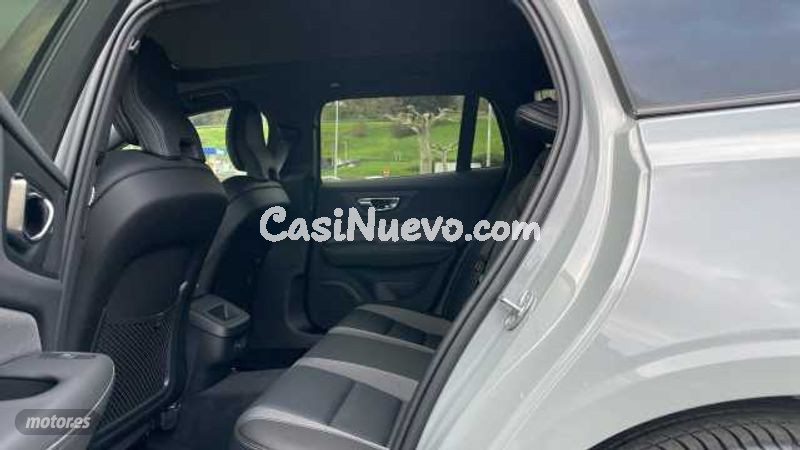 Volvo V 60 - foto 11