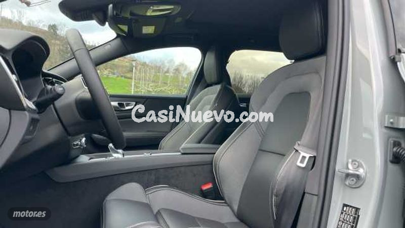 Volvo V 60 - foto 10