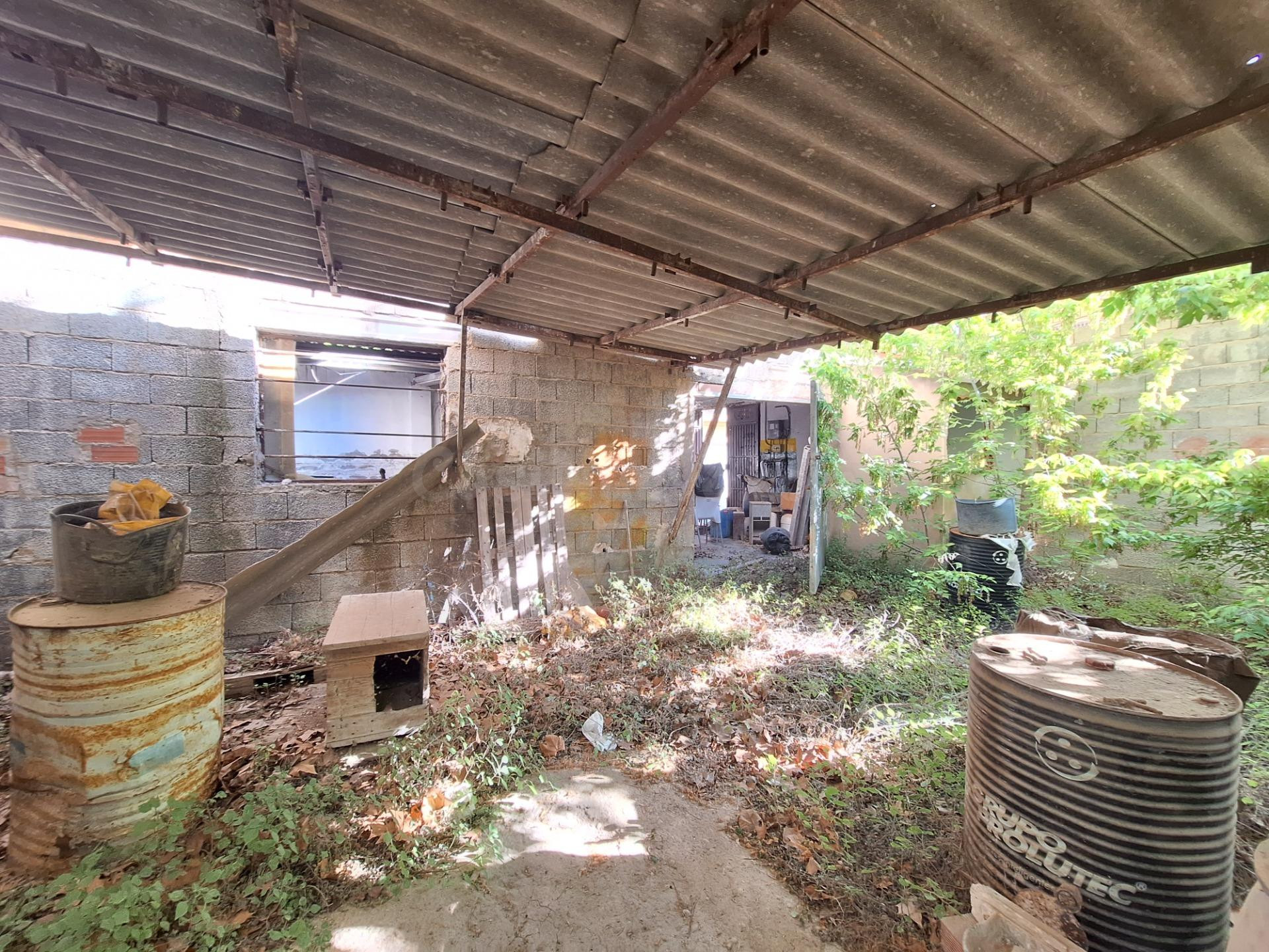 SOLAR URBANO PARA CONSTRUIR TU CHALET O 3 VIVIENDAS EN CASTA