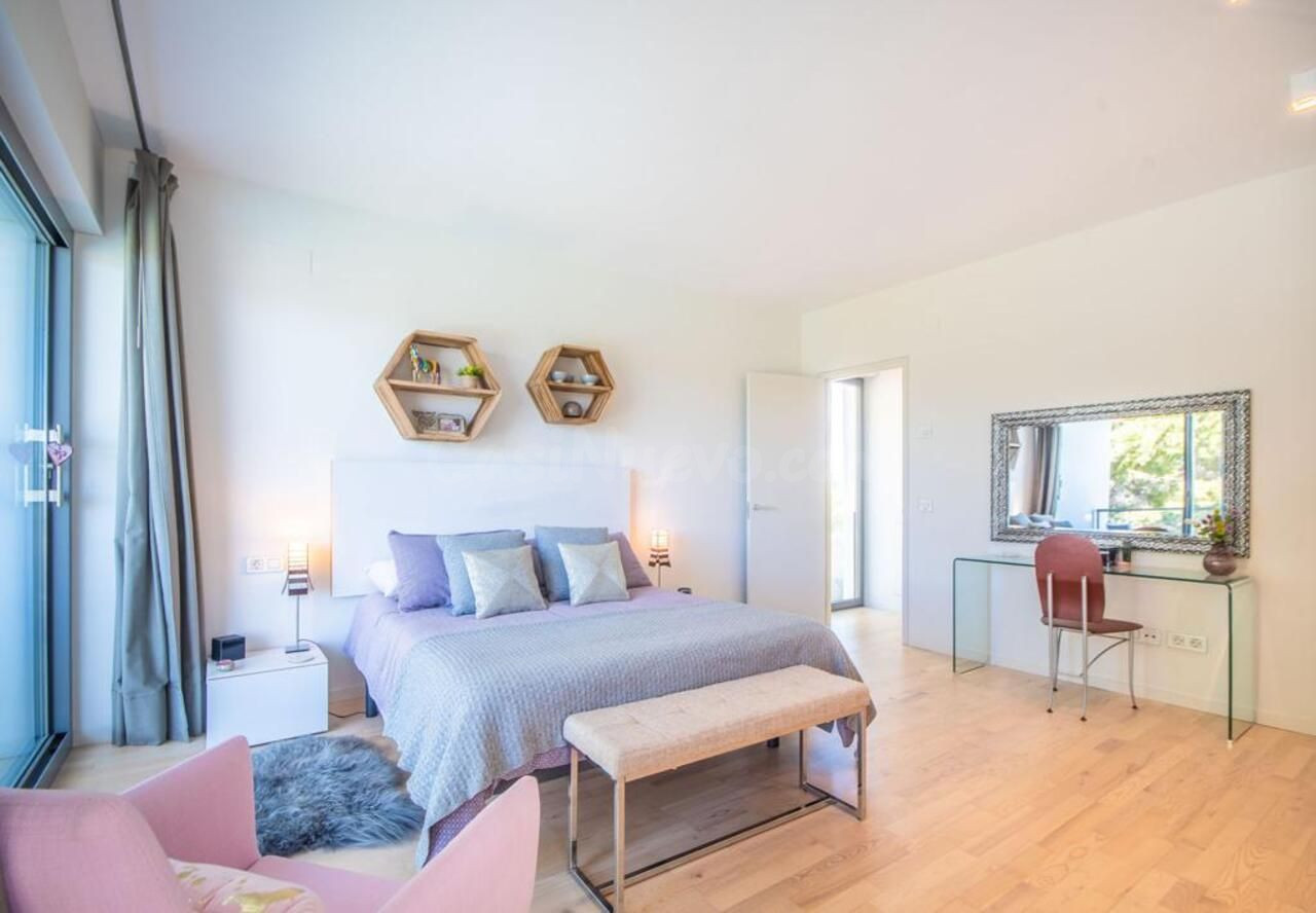 VILLA DE 4 DORMITORIOS Y 4 BAÑOS EN COLINAS GOLF (ORIHUELA C - foto 3