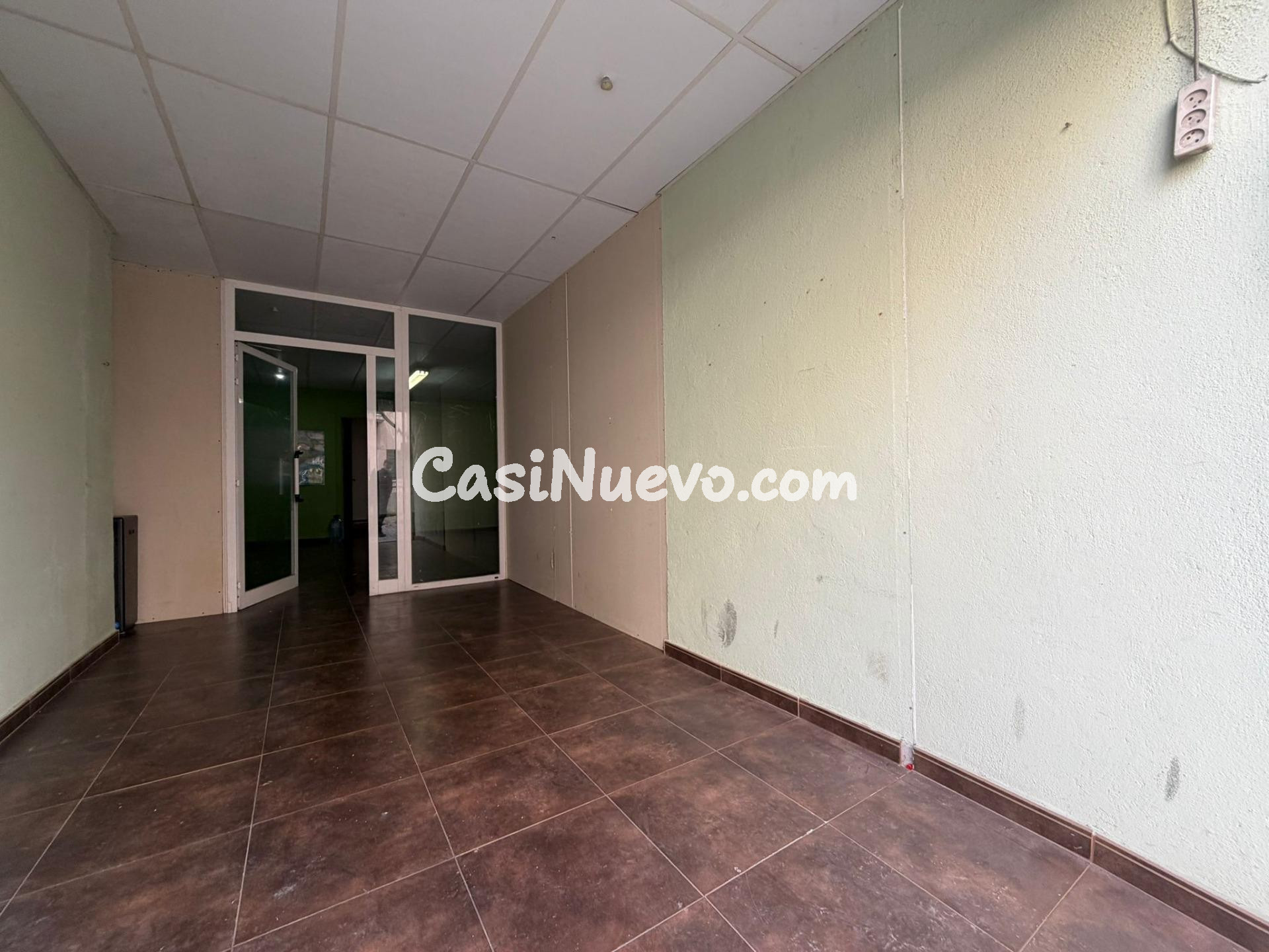 EMPIEZA TU NEGOCIO MAÑANA MISMO – LOCAL CON SALIDA DE HUMOS  - foto 8