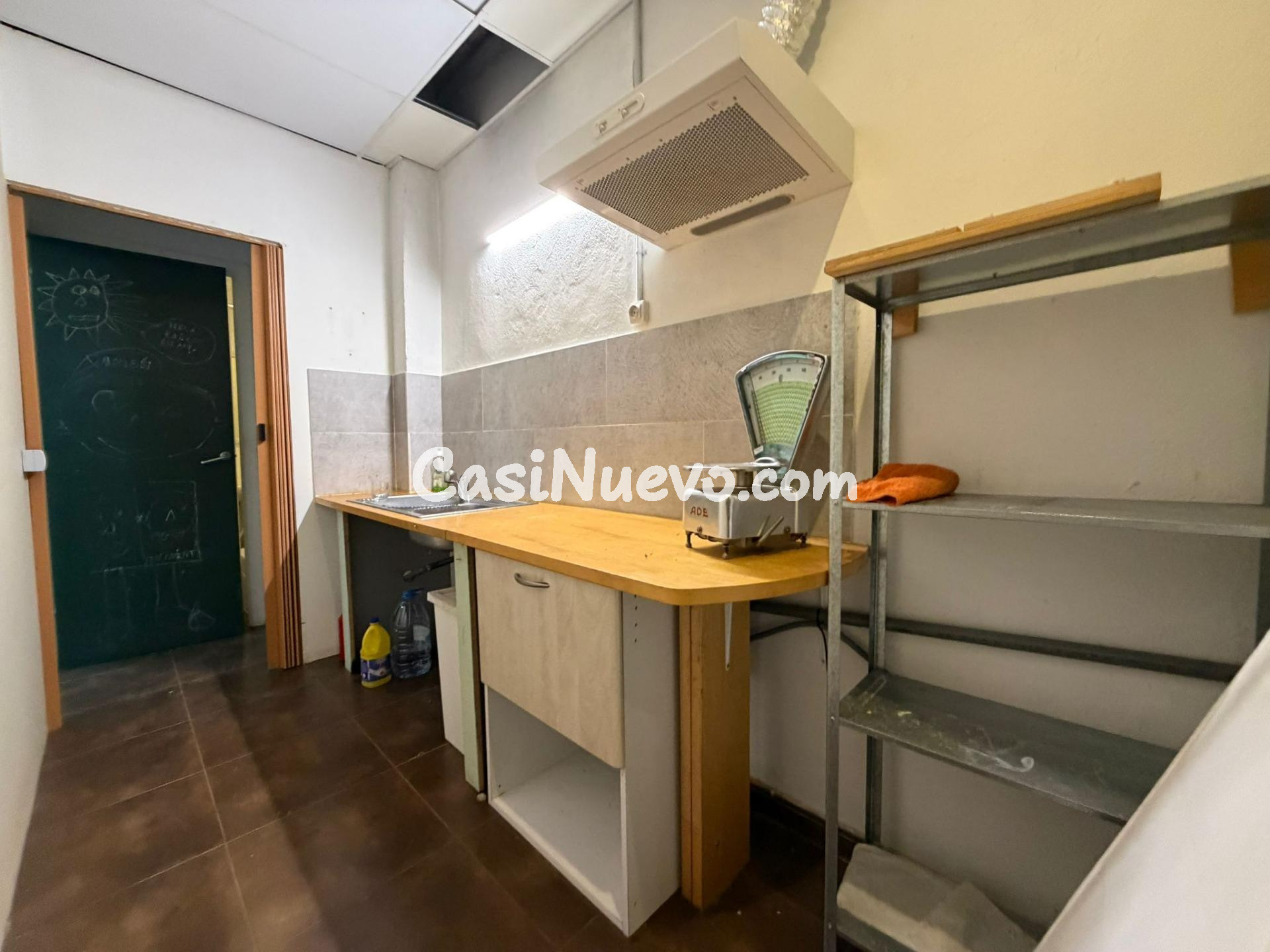 EMPIEZA TU NEGOCIO MAÑANA MISMO – LOCAL CON SALIDA DE HUMOS  - foto 12