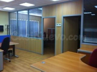 NAVE CON OFICINAS EN ALQUILER EN LA NEGRILLA