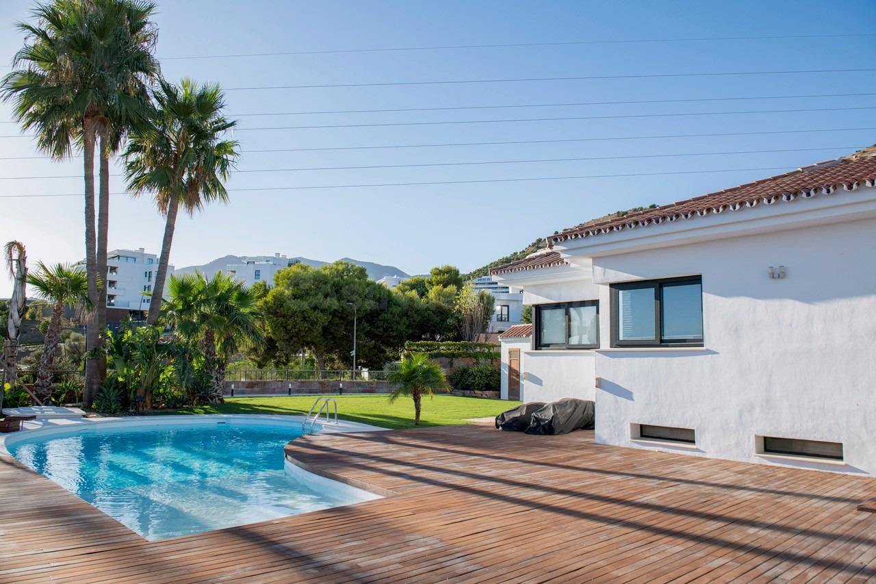 Villa en Reserva del Higueron - Benalmadena