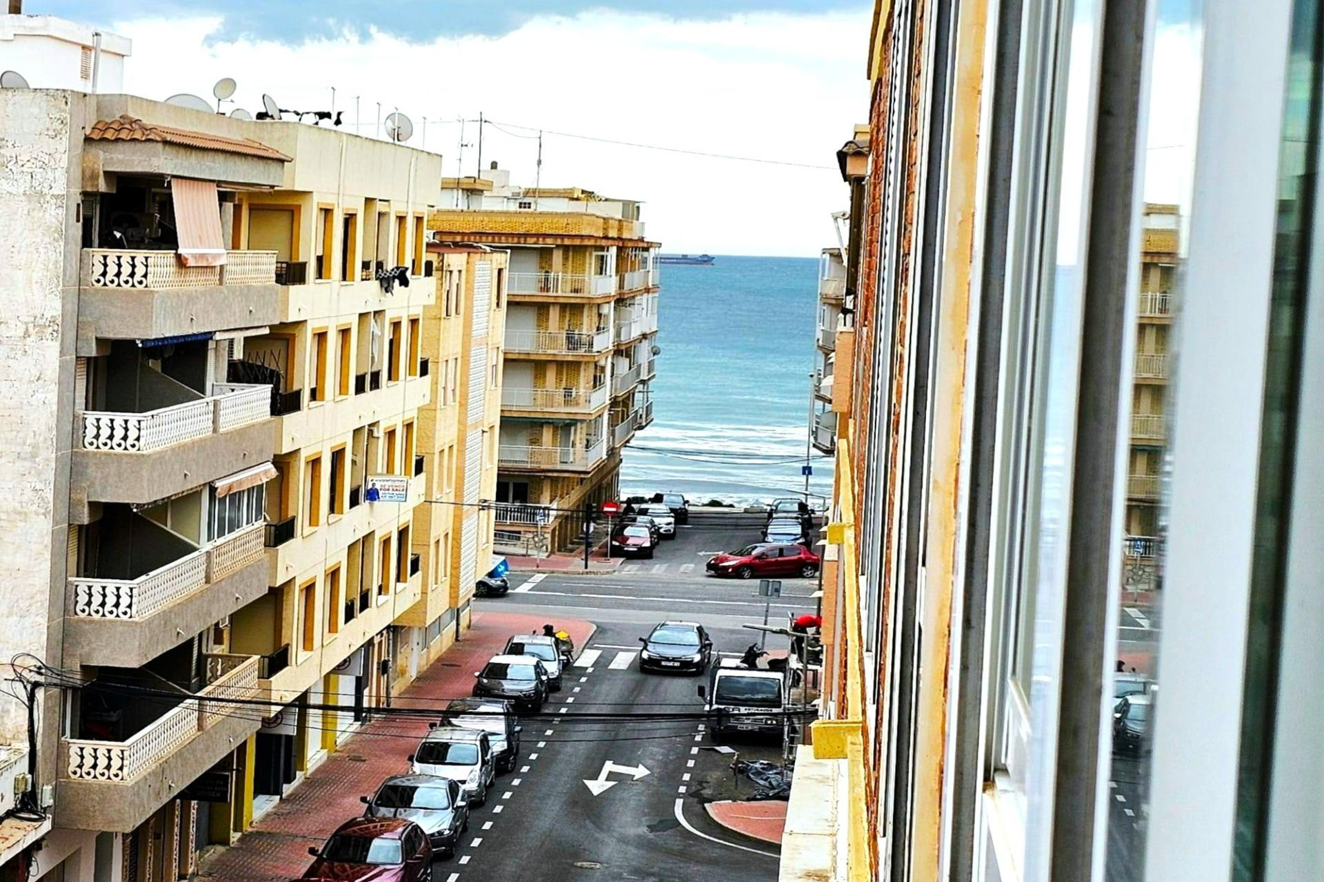 Ático espacioso y bien cuidado (86 m2 - 4.ª planta) con 2 do - foto 5