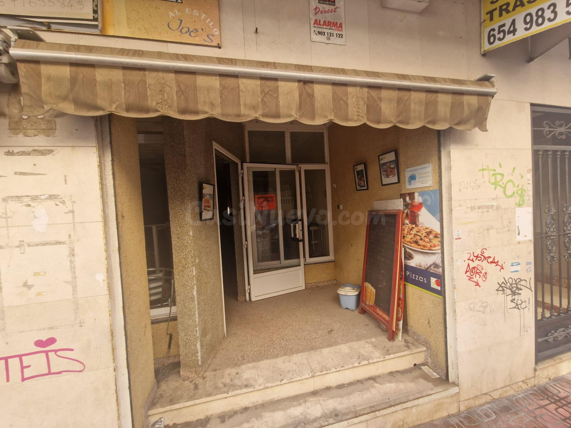 LOCAL COMERCIAL A 200M DE LA PLAYA DEL CURA.