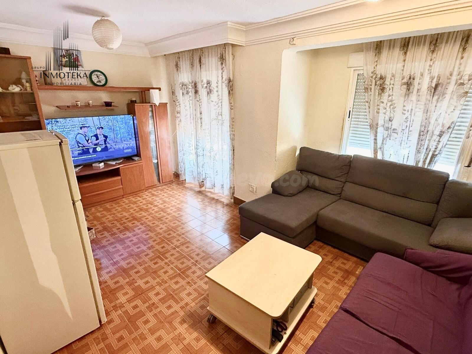 REF: C088 GRUPO INMOBILIARIA INMOTEKA VENDE PISO ZONA ENSANCHE/FRANCISCANOS