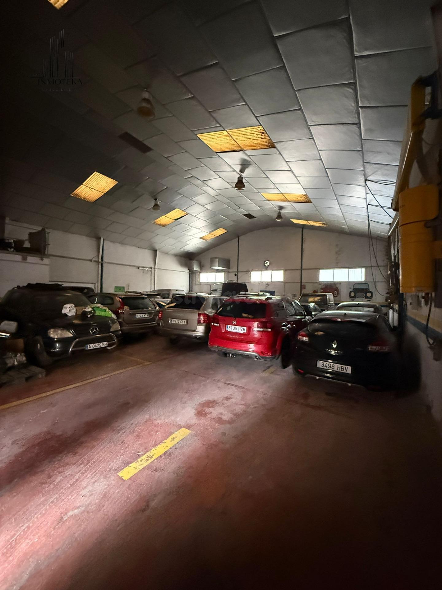 REF: C085 GRUPO INMOTEKA INMOBILIARIA VENDE NAVE INDUSTRIAL ZONA POLIGONO CAMPOLLANO (ALBACETE) - foto 4