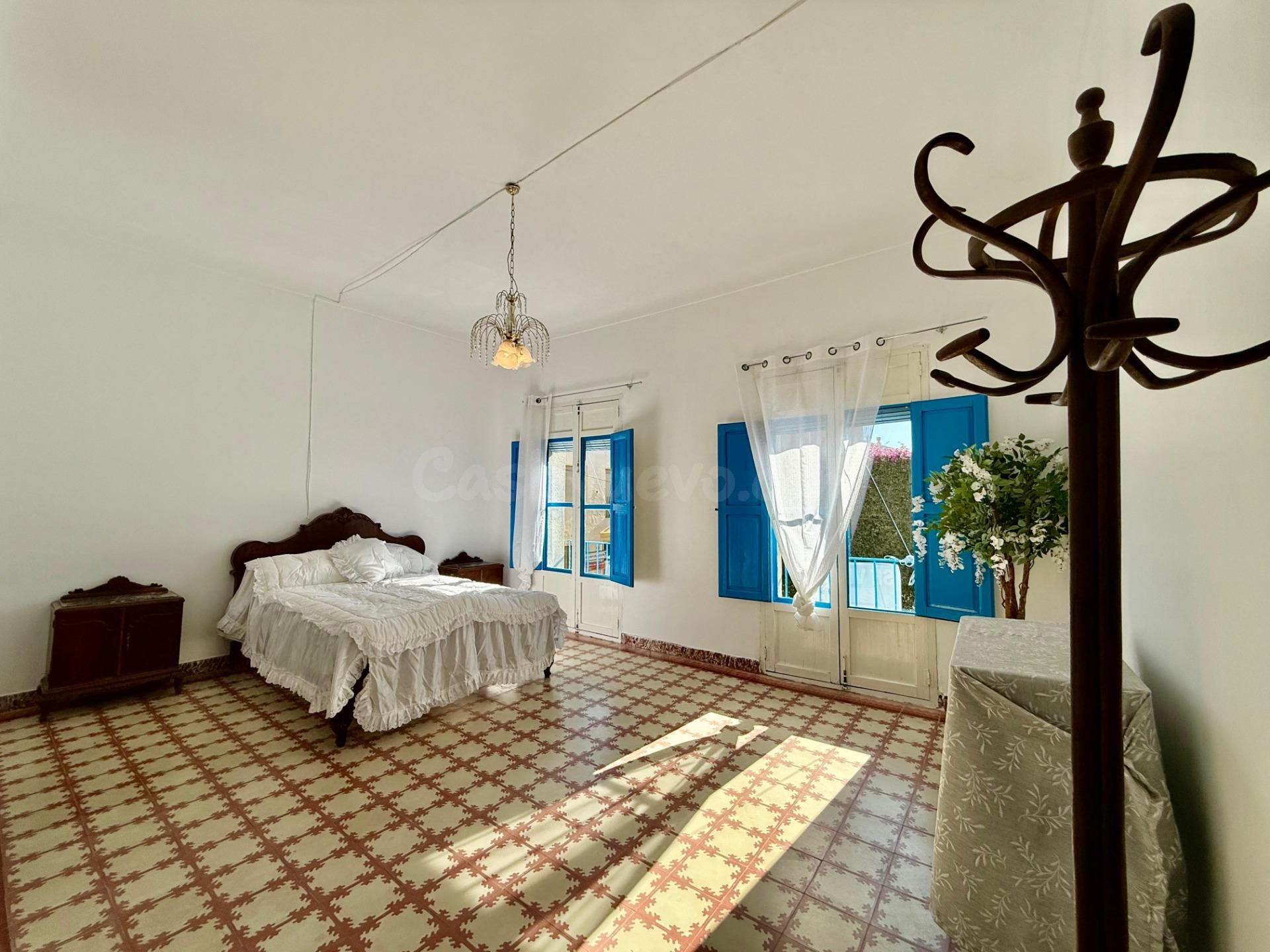 Descubre esta magnífica vivienda situada en la prestigiosa z - foto 4
