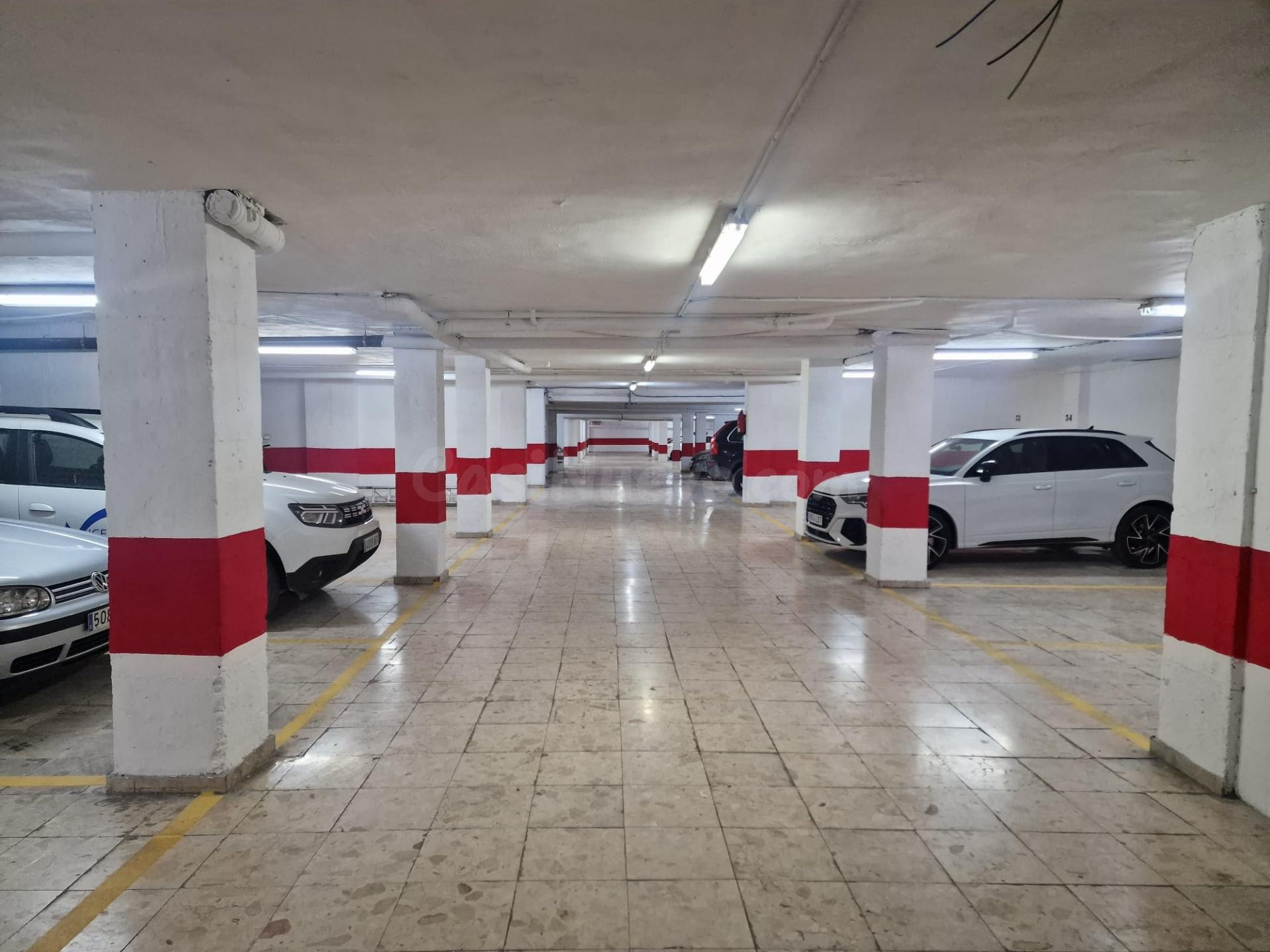 Se alquilan plazas de garaje en calle Mozart, Granada, - foto 4