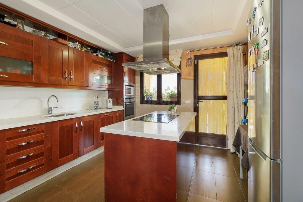 Chalet junto al campo de golf con vistazas - foto 5