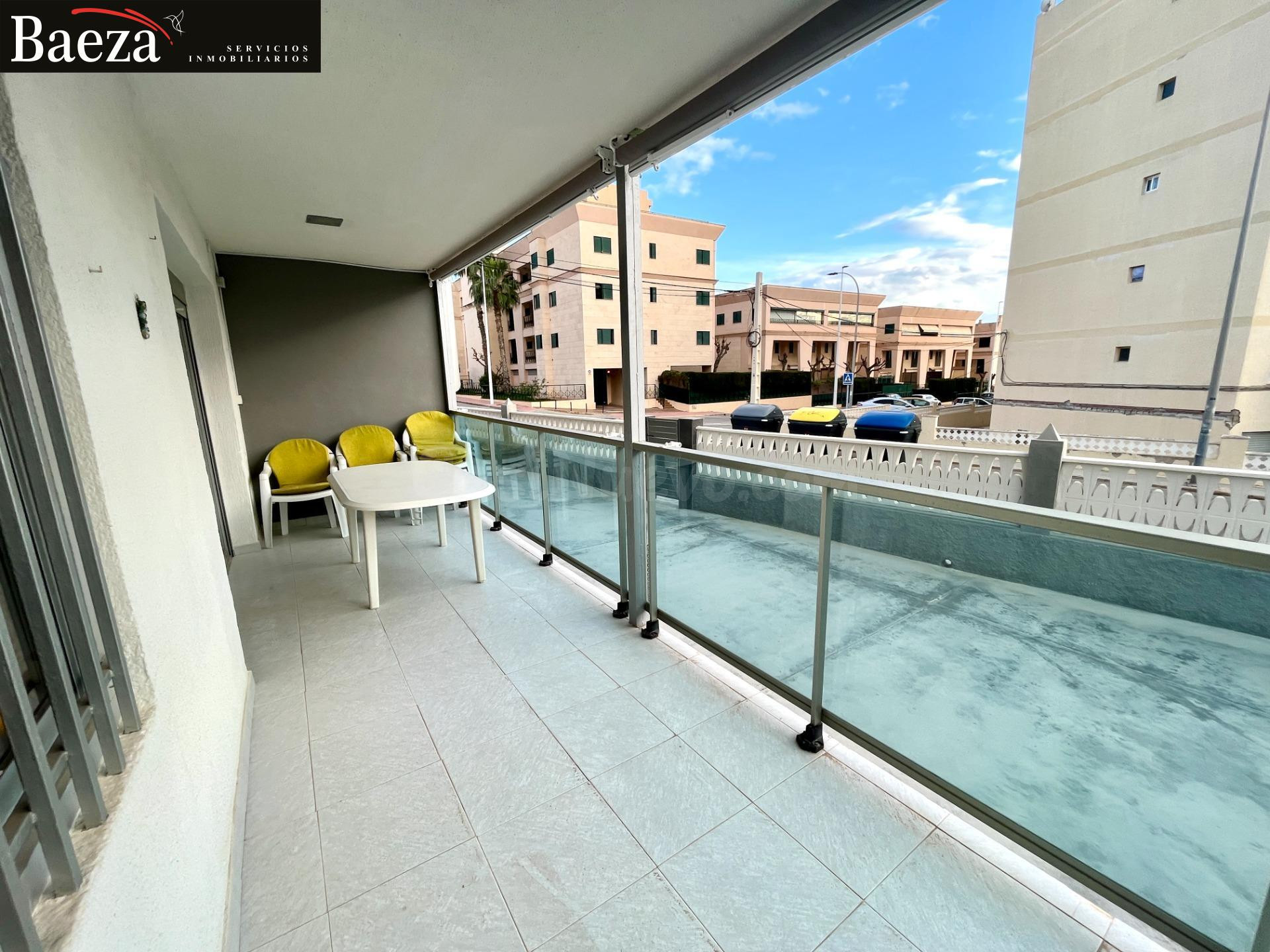 Apartamento en segunda línea de playa en Santa Pola – Cala S - foto 2