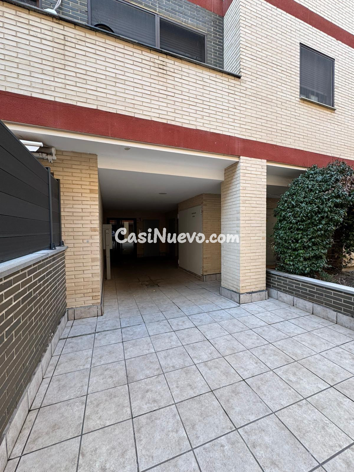 Piso en Urbanización en calle Mártires de Ocaña - foto 3