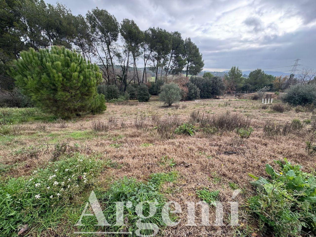 Terreno en venta en Palau Solità i Plegamans