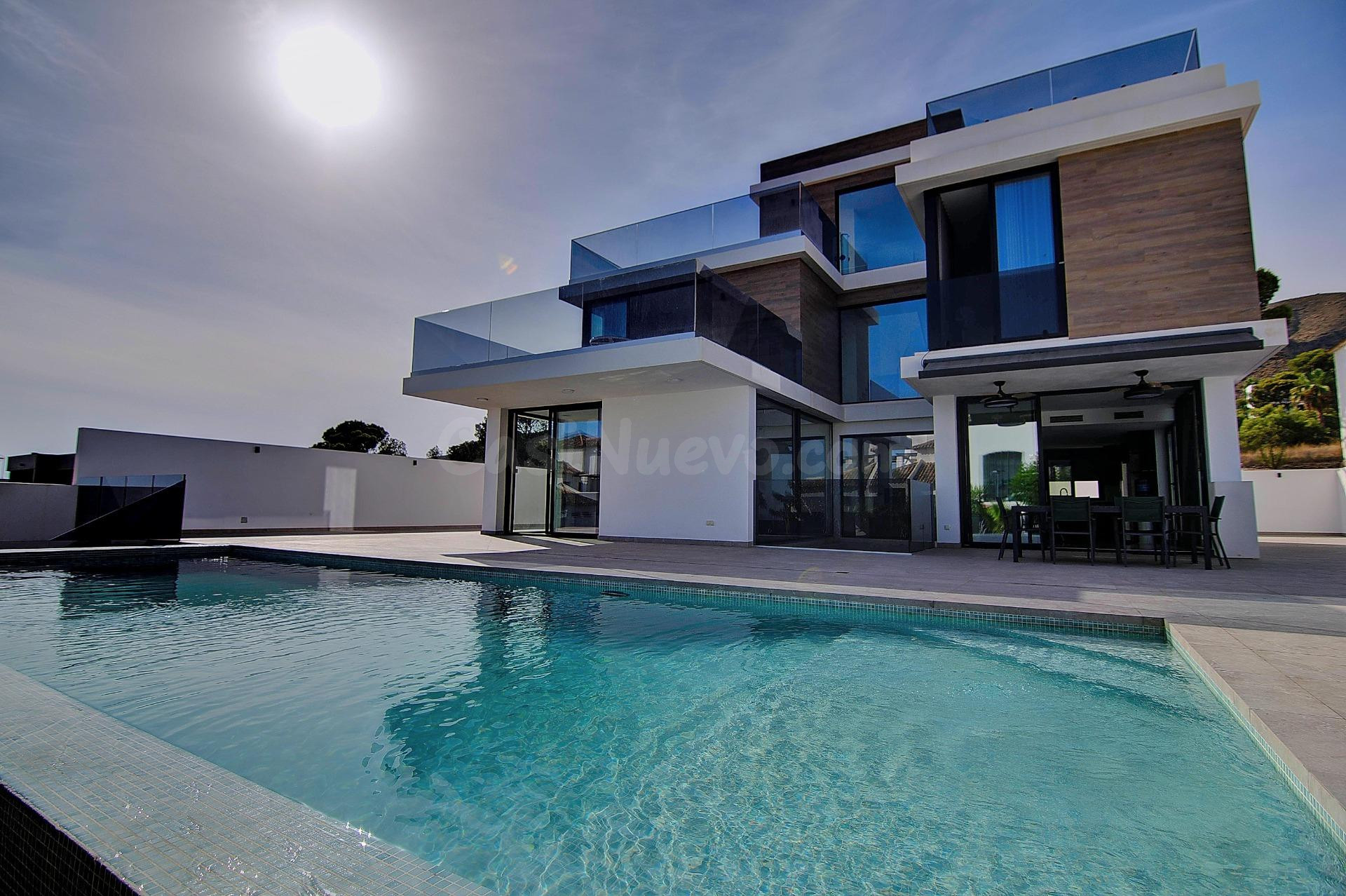 Chalet de lujo con vistas al mar en Finestrat