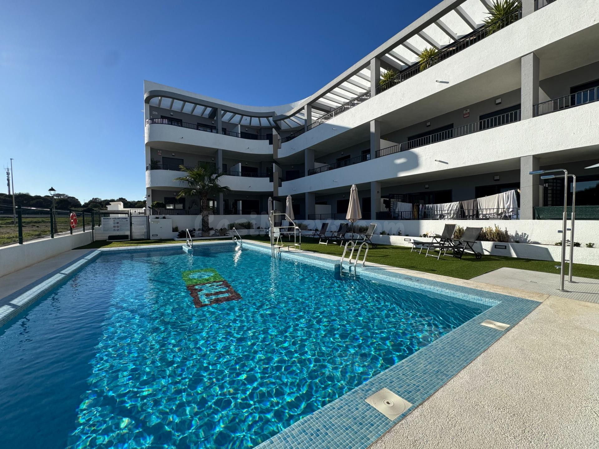 Apartamento PMR en Planta Baja Elegante – Mil Palmeras