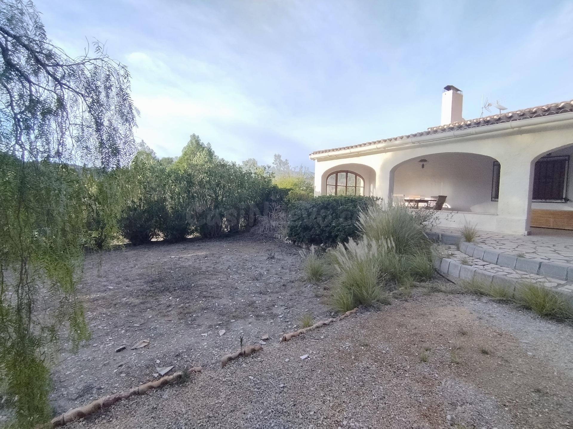 Preciosa finca rústica con excelente potencial en Relleu - foto 5