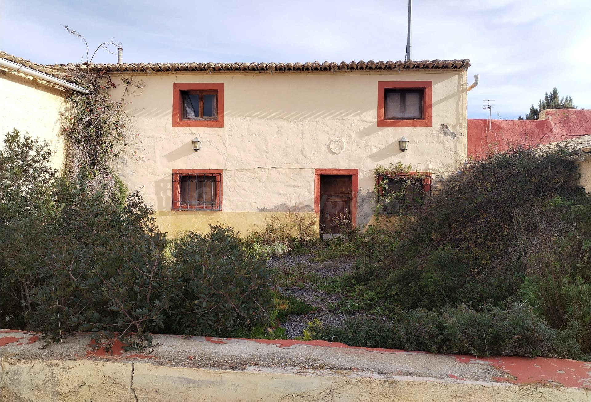 Preciosa finca rústica con excelente potencial en Relleu - foto 2