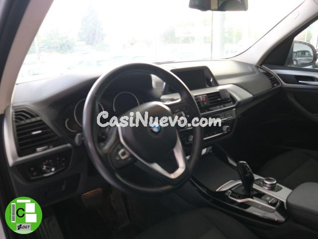 BMW - X3 -  sDrive18d Business Advantage Aut. - foto 4