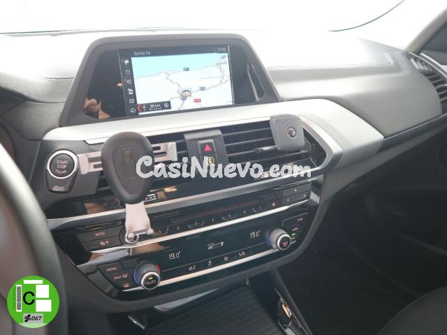 BMW - X3 -  sDrive18d Business Advantage Aut. - foto 15