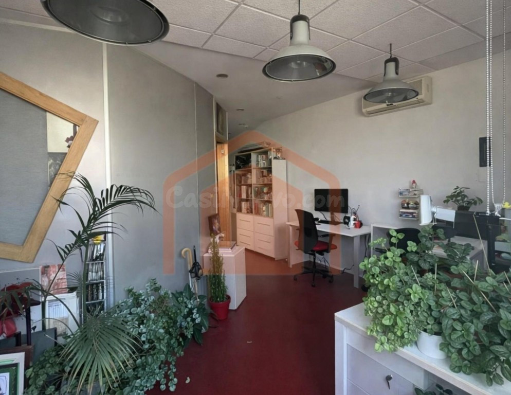 Propiedad en zona privilegiada, buena inversión - foto 2