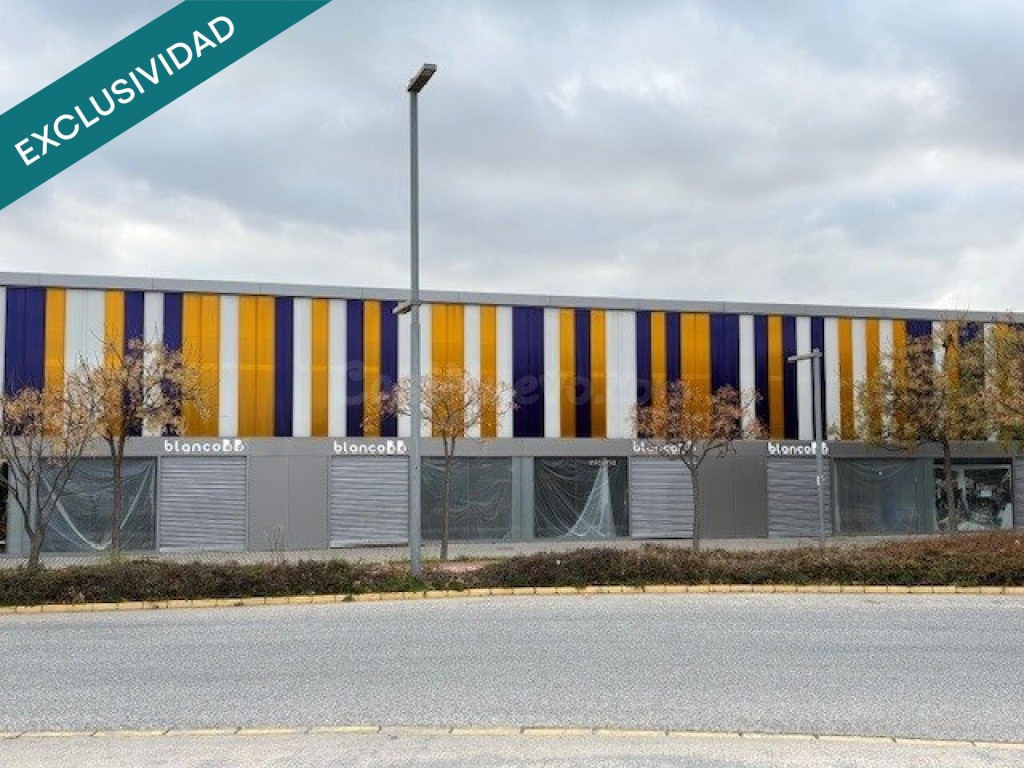 Se venden locales comerciales en una zona en crecimiento - foto 5
