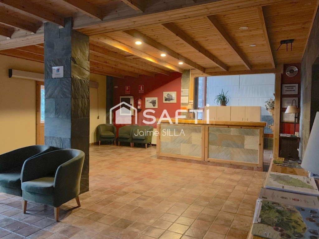 Se vende en exclusiva hotel con 45 habitaciones - foto 2