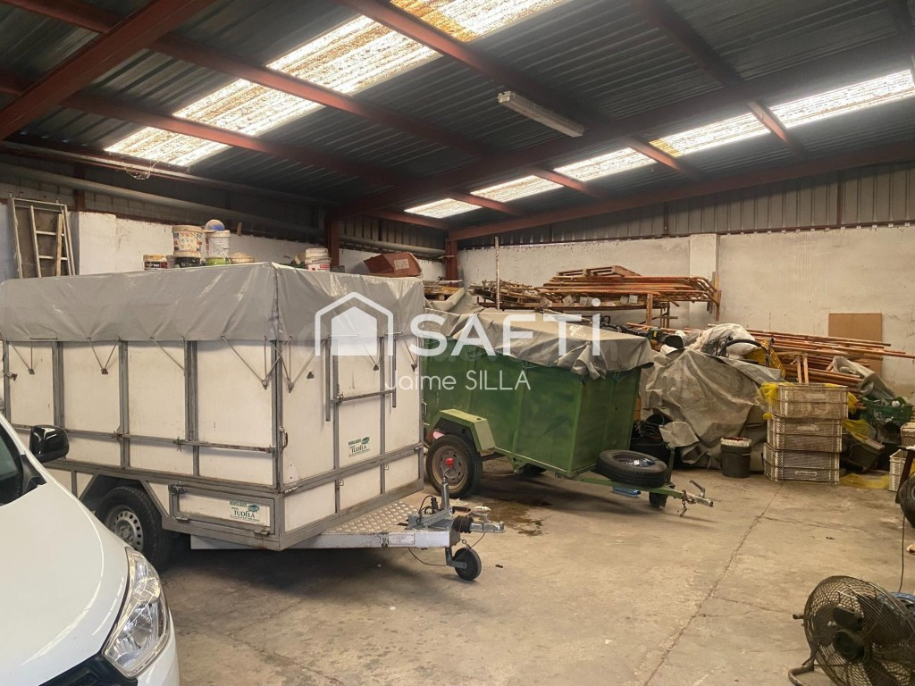 Nave de 525 m² con gran potencial de inversión - foto 4
