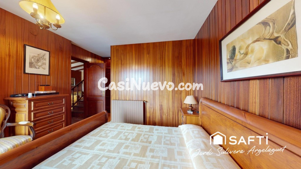 CHALET CON VISTAS ESPECTACULARES, BODEGA Y CAMPO DE FÚTBOL! - foto 17