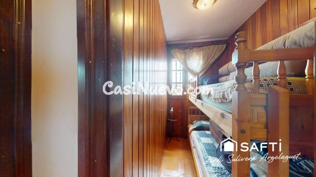 CHALET CON VISTAS ESPECTACULARES, BODEGA Y CAMPO DE FÚTBOL! - foto 28