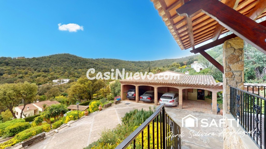 CHALET CON VISTAS ESPECTACULARES, BODEGA Y CAMPO DE FÚTBOL! - foto 37