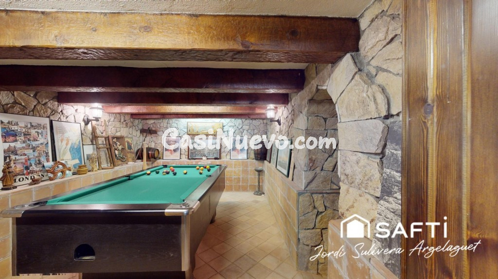 CHALET CON VISTAS ESPECTACULARES, BODEGA Y CAMPO DE FÚTBOL! - foto 46