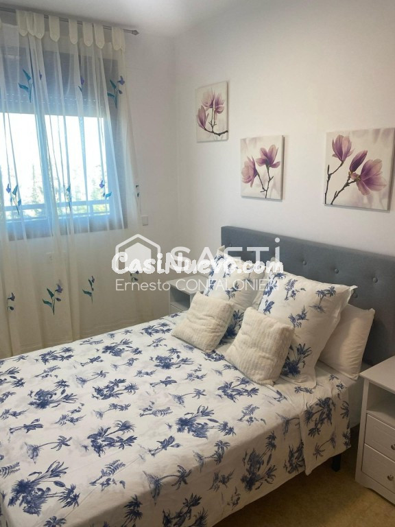 Hermoso piso esquinero con vistas al mar y con licencia turí - foto 18