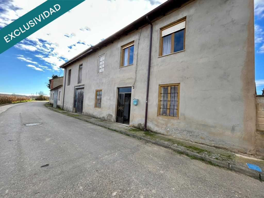 Casa de pueblo en venta en Carral de la Vega - foto 4