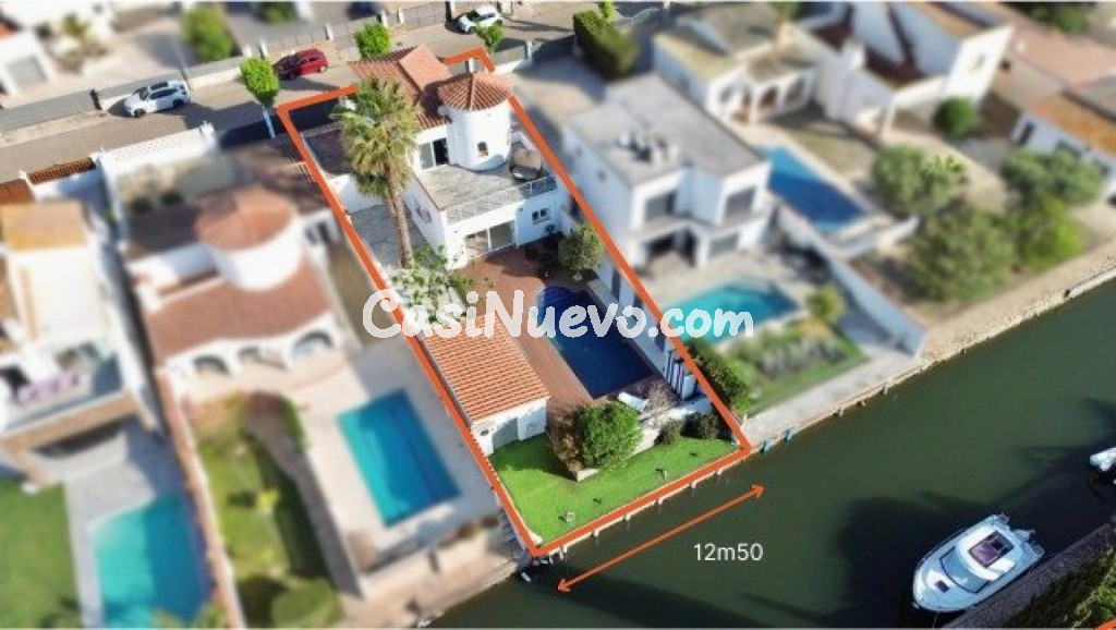 Villa con amarre, sol y estilo en Empuriabrava - foto 40