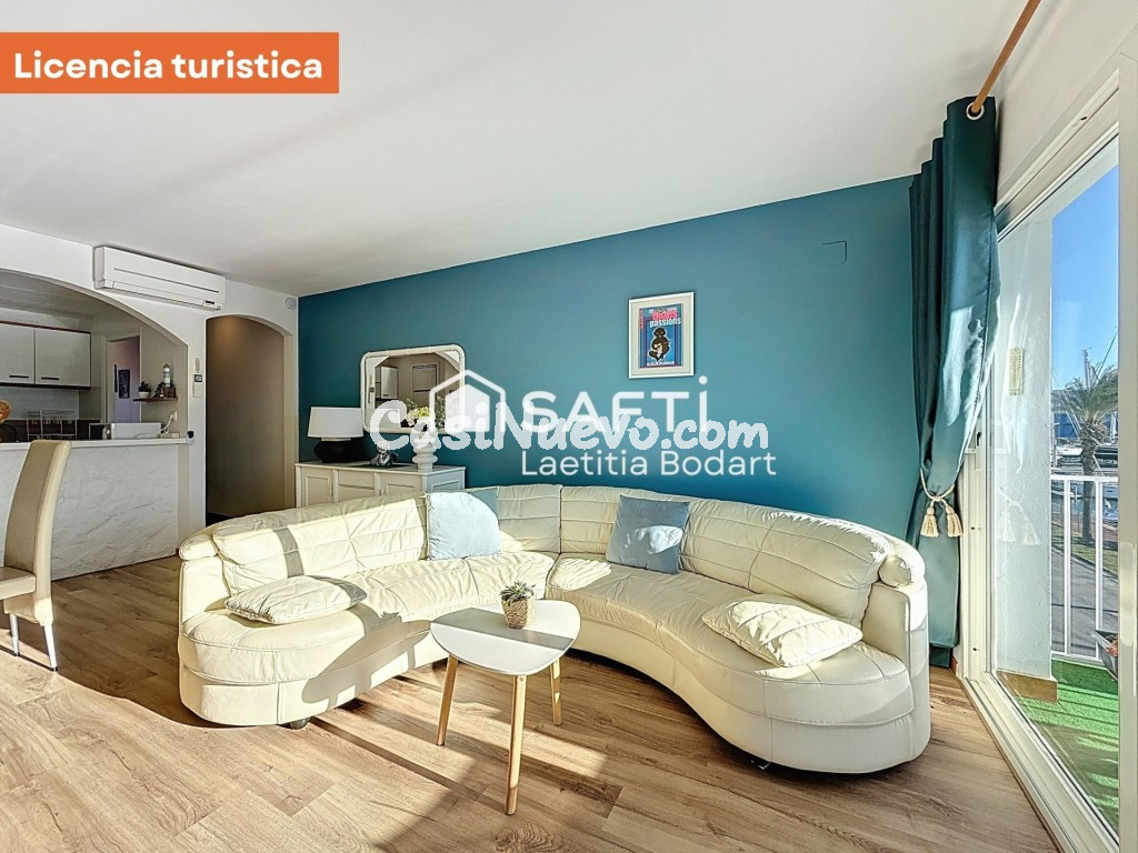 Ático reformado con licencia turística, terrazas, solárium y - foto 4