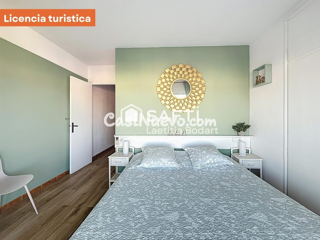 Ático reformado con licencia turística, terrazas, solárium y - foto 14