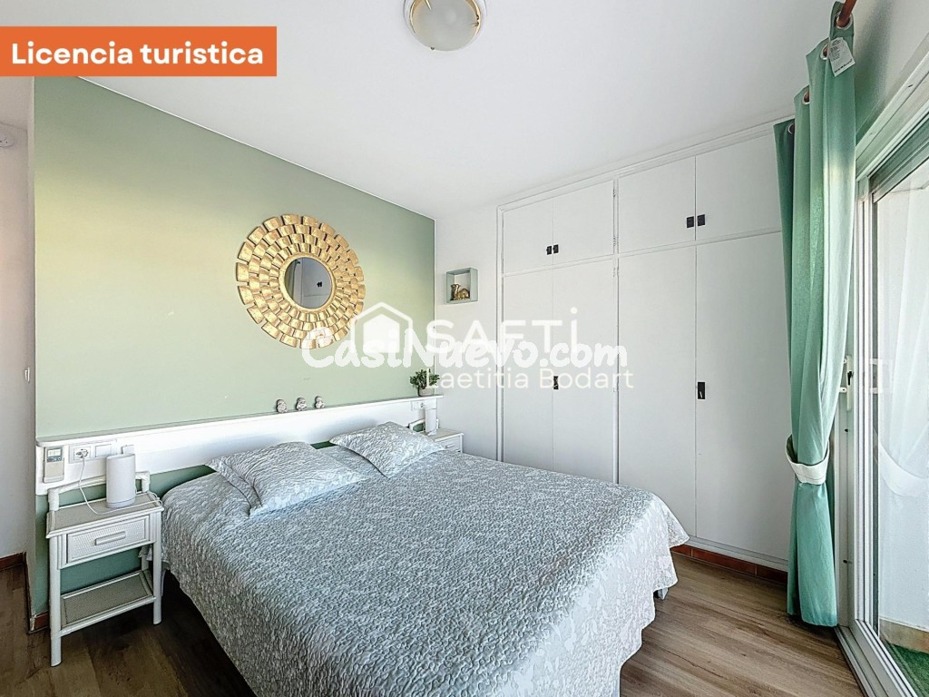 Ático reformado con licencia turística, terrazas, solárium y - foto 16