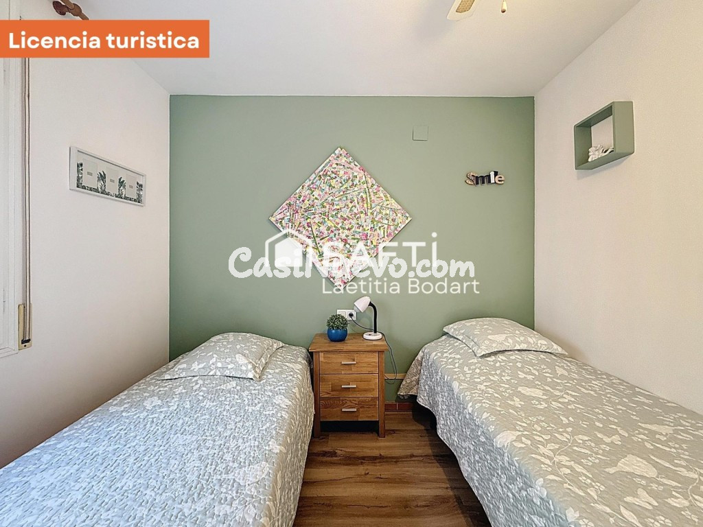 Ático reformado con licencia turística, terrazas, solárium y - foto 21