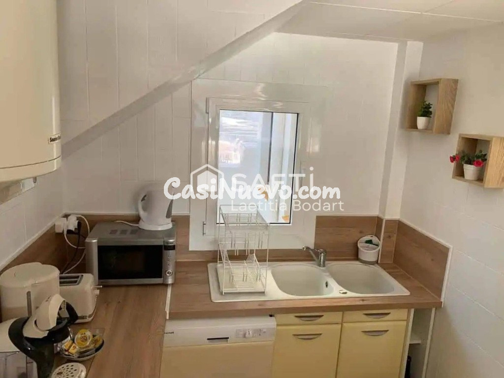 Amplio apartamento renovado de 2 dormitorios con terrazas y  - foto 9