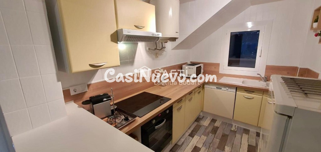 Amplio apartamento renovado de 2 dormitorios con terrazas y  - foto 10